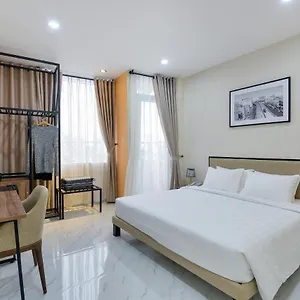 Hotel The Akoya Saigon ***